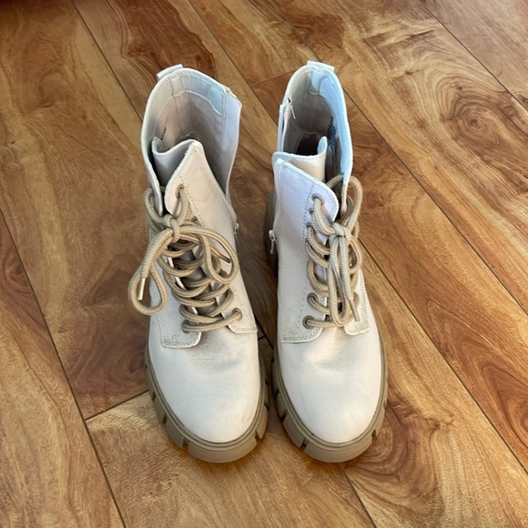 Platform Boots - Picture 1 of 3